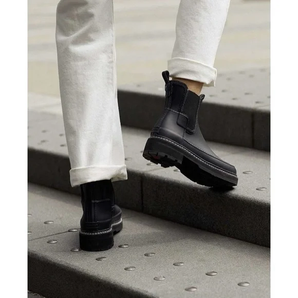 Hunter Chelsea Refined Stitched Rain Boots